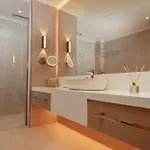 Casa Lumar Luxury Lodging- Adult Only *