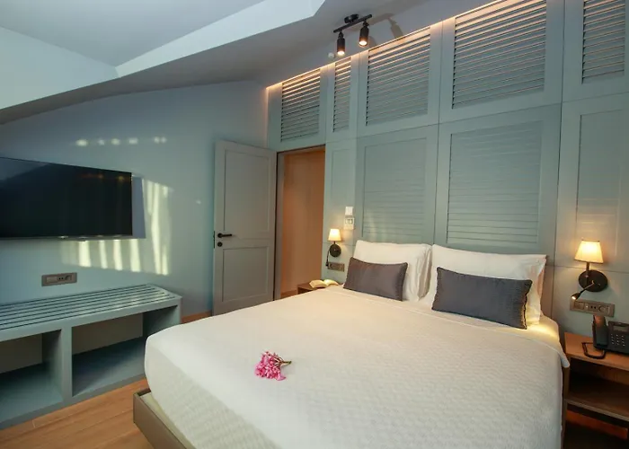 Casa Lumar Luxury Lodging- Adult Only Отель